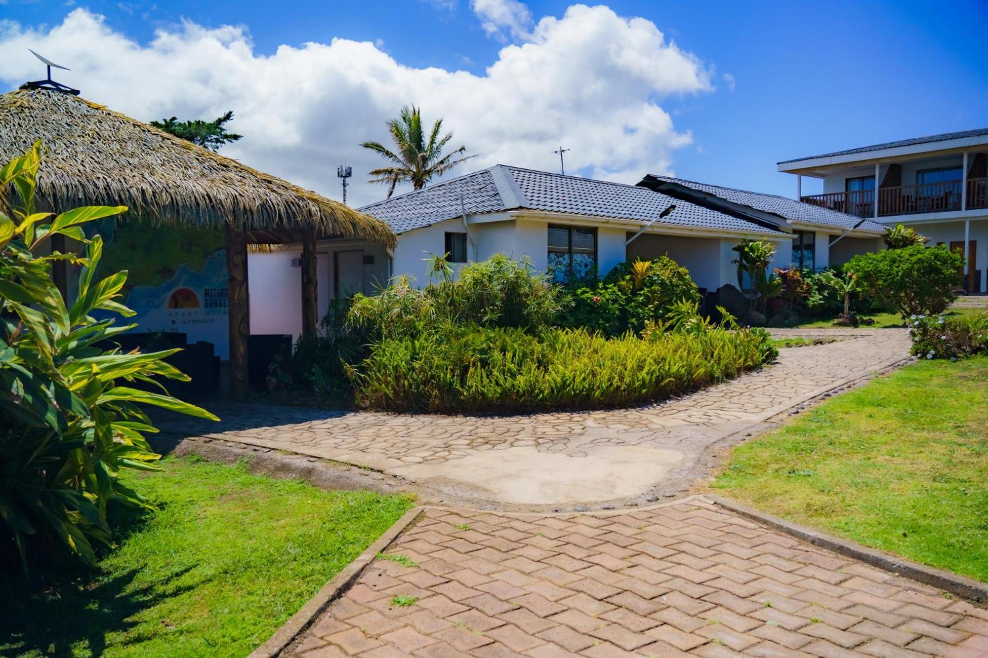 Matariki Sunset Apart Hotel Hanga Roa Exterior photo