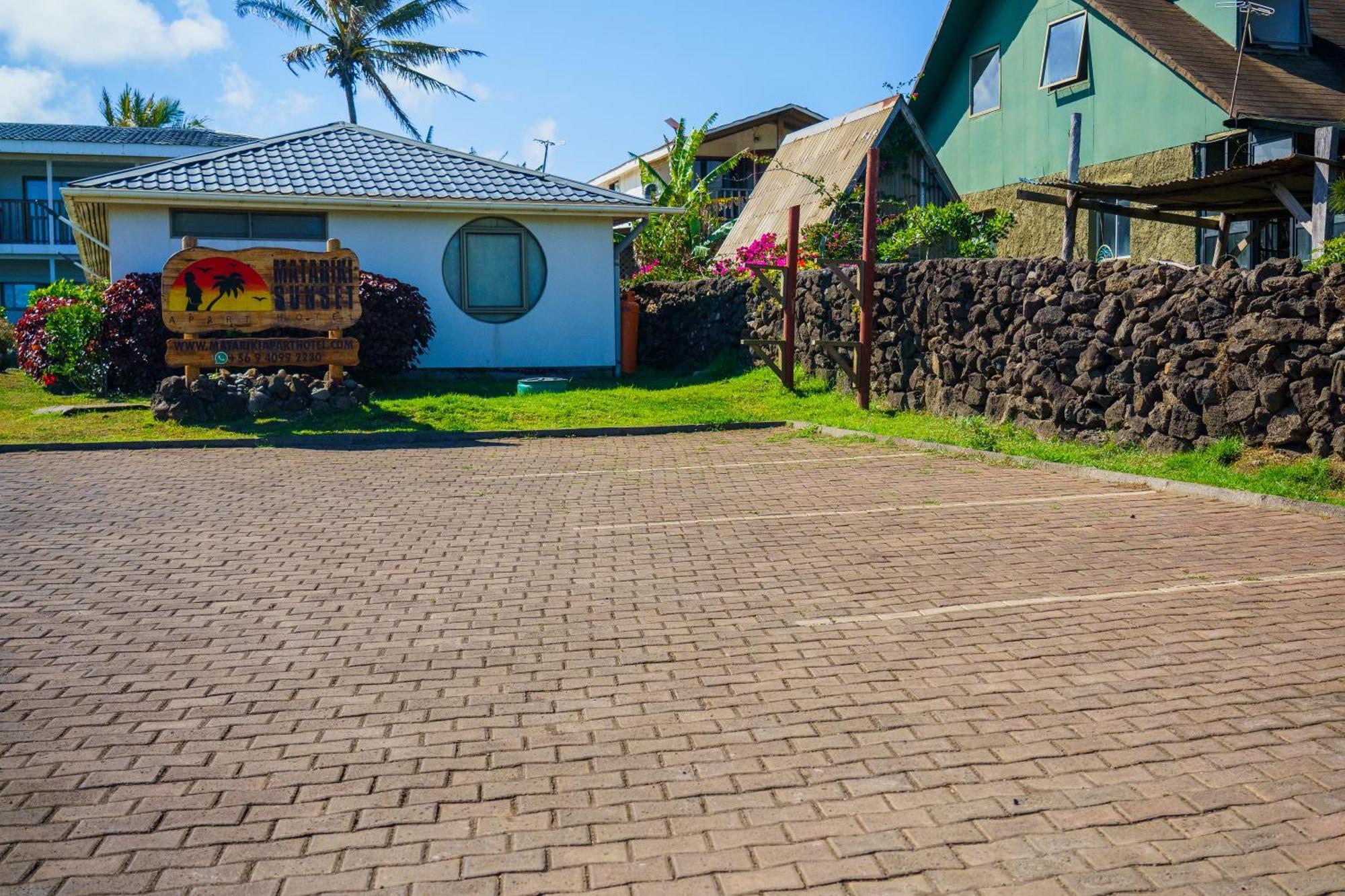 Matariki Sunset Apart Hotel Hanga Roa Exterior photo