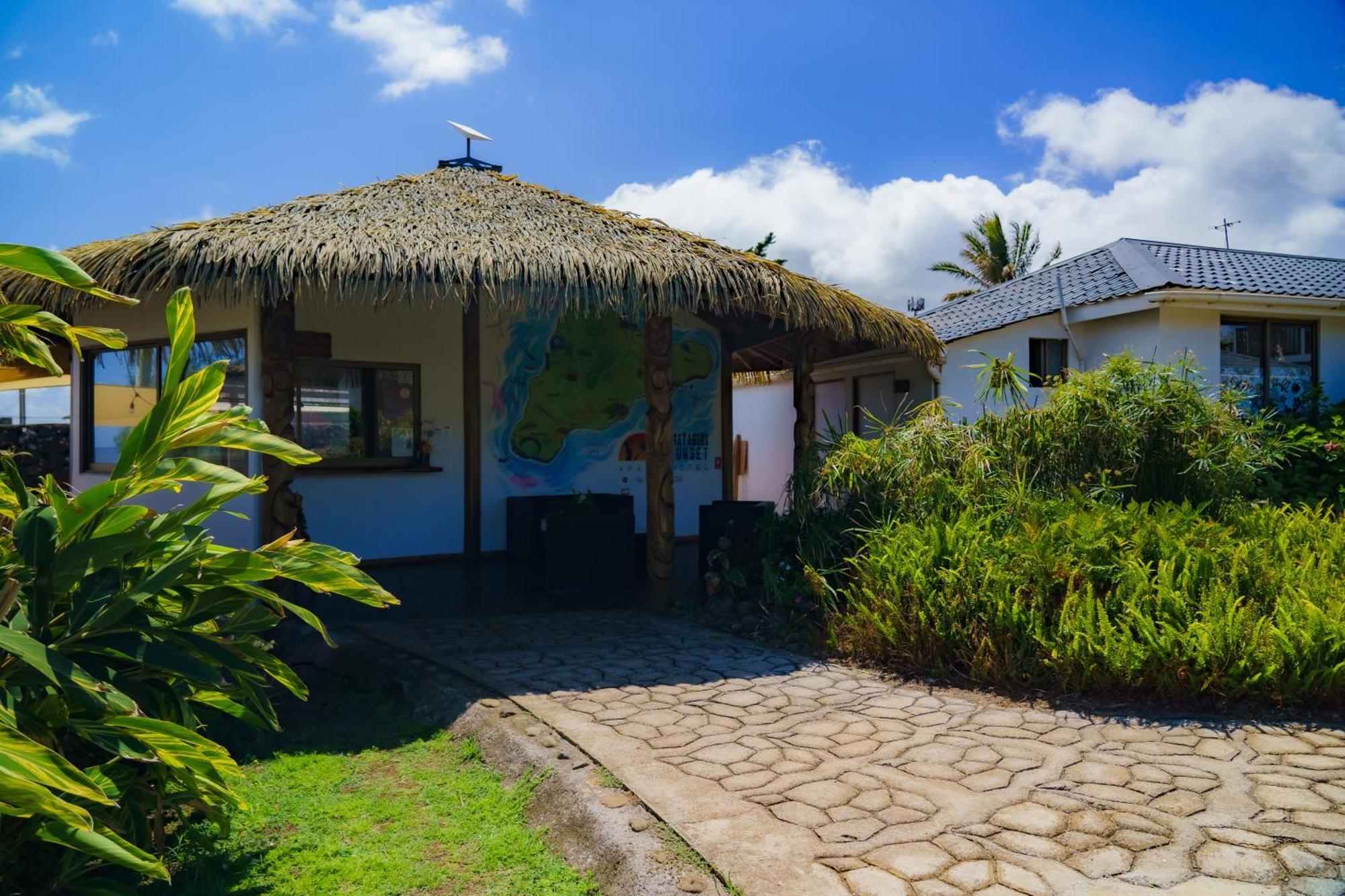 Matariki Sunset Apart Hotel Hanga Roa Exterior photo