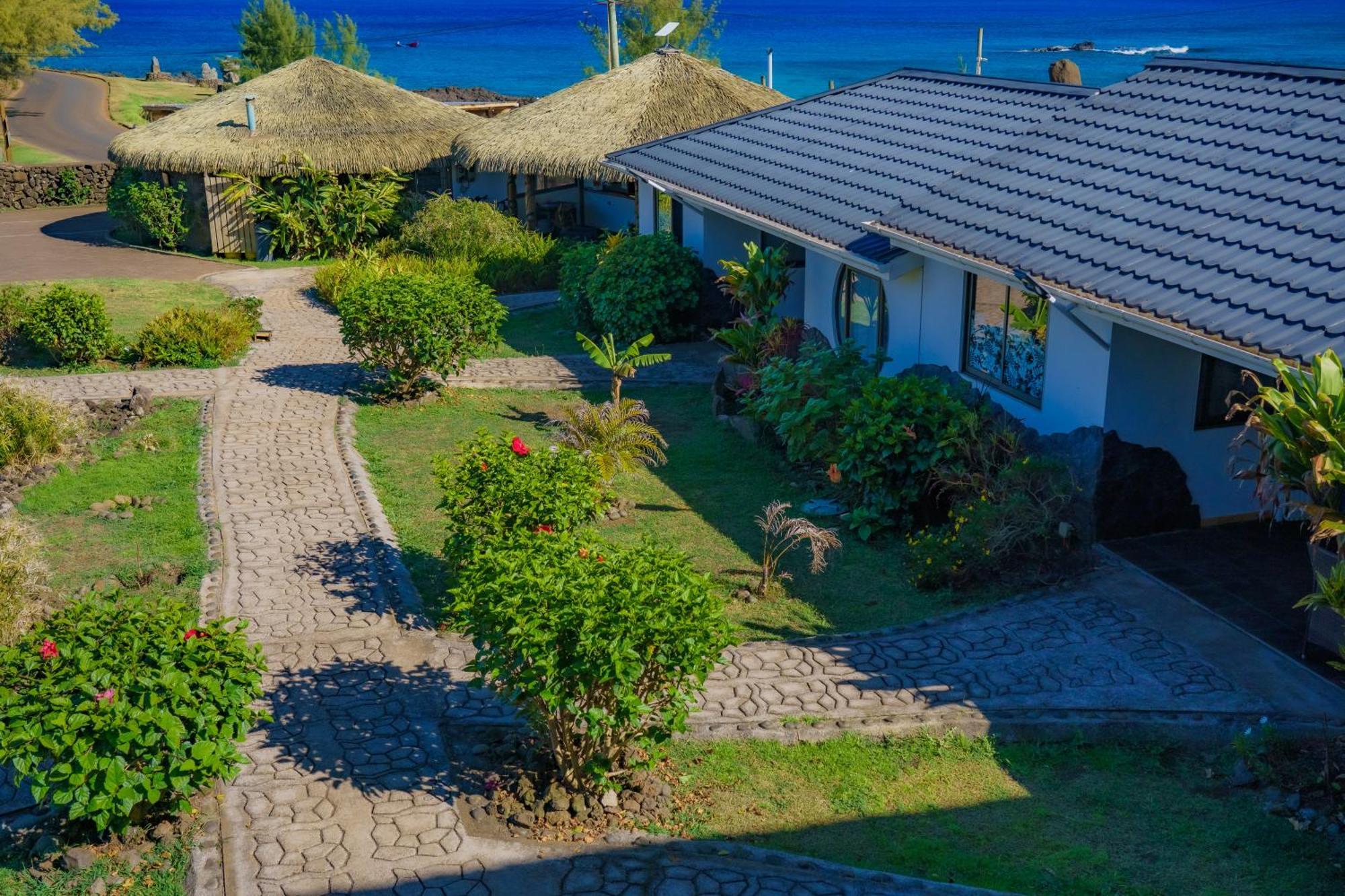 Matariki Sunset Apart Hotel Hanga Roa Exterior photo